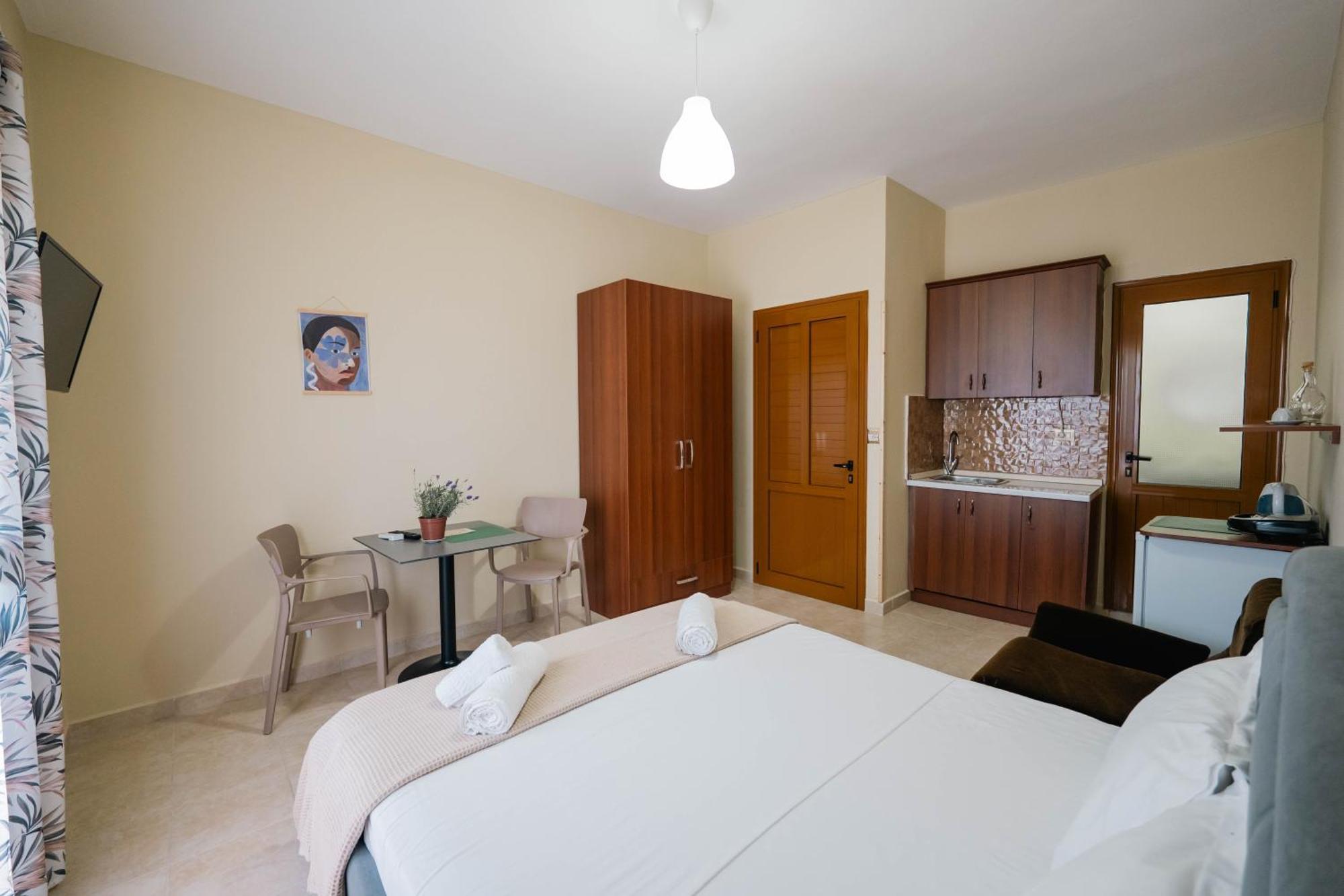 Kalpazo Kaja Vila Garden Golem  Εξωτερικό φωτογραφία